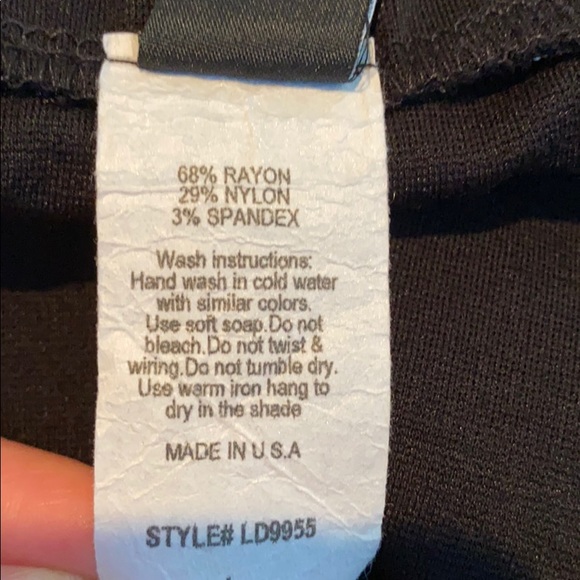 Black Windsor High-Low Skirt - Picture 5 of 5